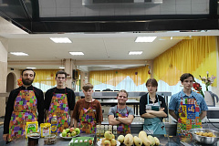ГОТОВИМСЯ К МЕДОВОМУ СПАСУ  08.08.23